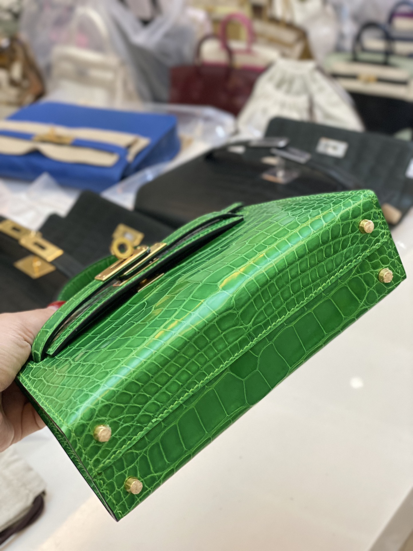 Hermes Kelly Mini II Bag 19CM In Green Shiny Alligator Leather